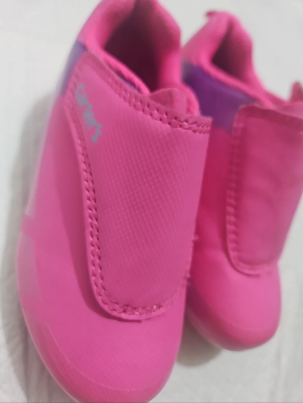 Carters Kids Fica Sports Cleats Slip-On Active Shoes in  Pink Sz 7
